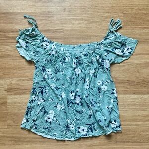 American Eagle Outfitters Green Floral Blouse